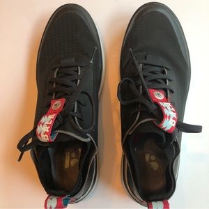 Bala Nocturnal Black Twelves Size 7.5